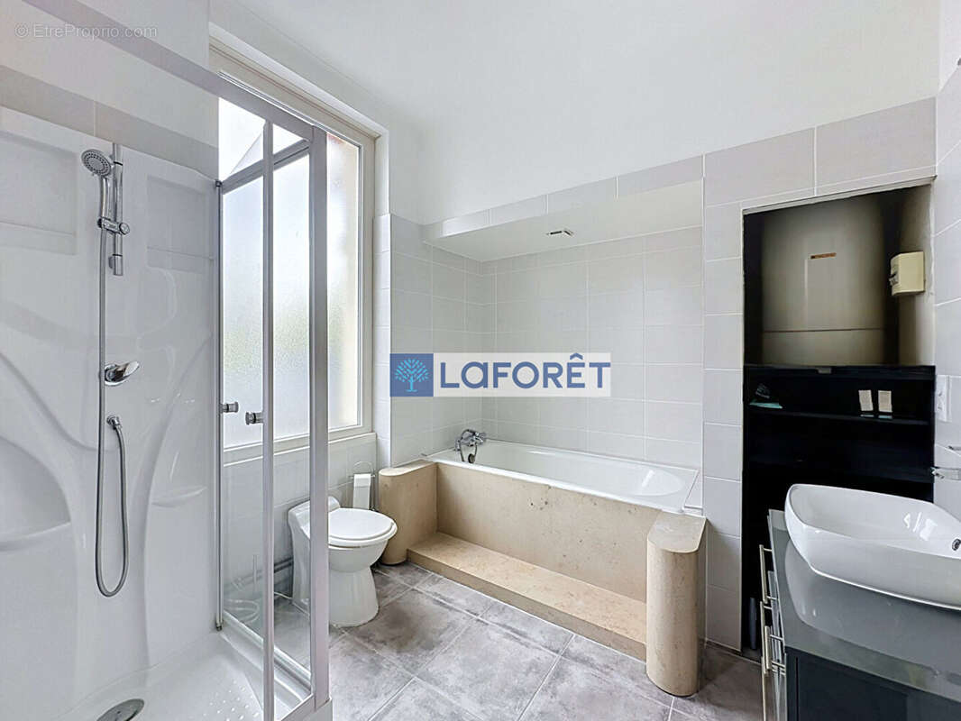 Maison Saint-dizier  7 pièce(s) 222 m2 - photo 14