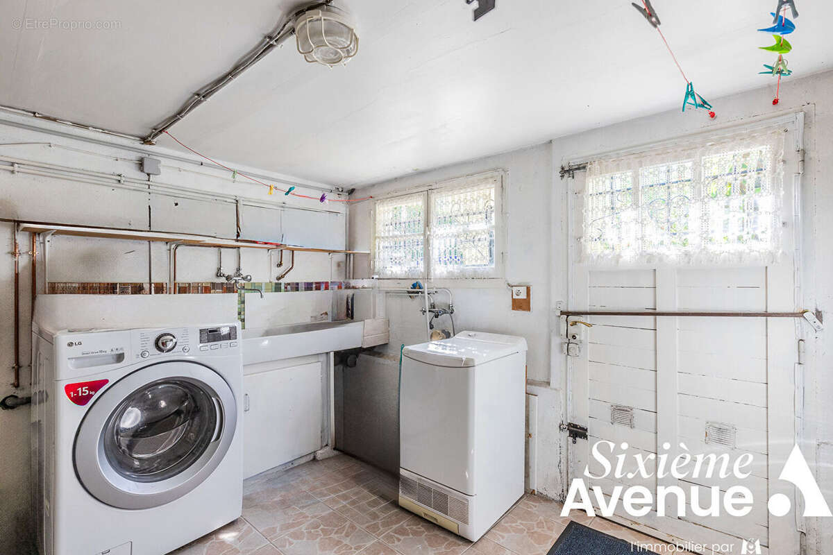 Maison à SAVIGNY-SUR-ORGE