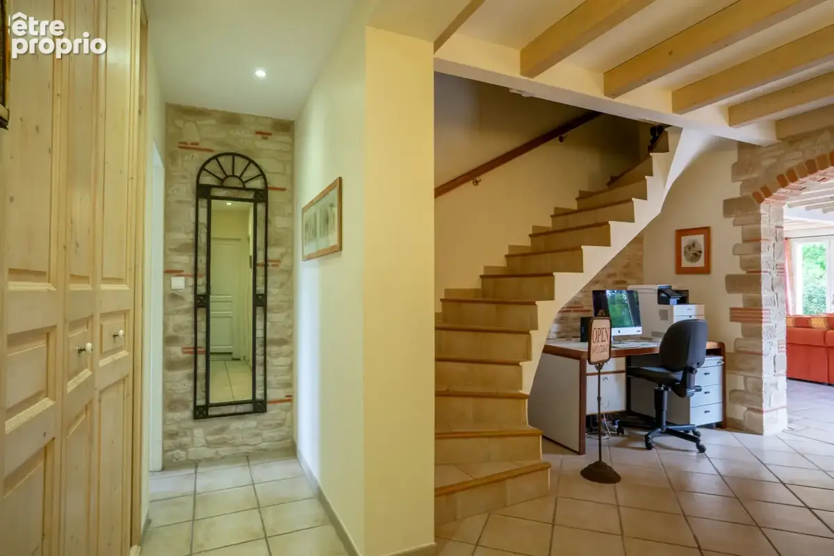 Belle maison contemporaine avec piscine, grand terrain et vue sur la campagne - photo 14
