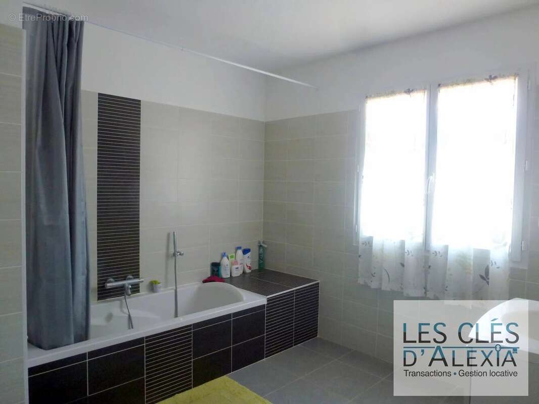 Maison à LOIRE-SUR-RHONE