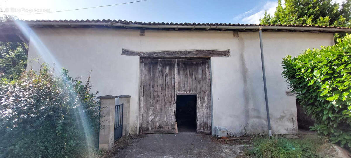 Maison à CHIRAC