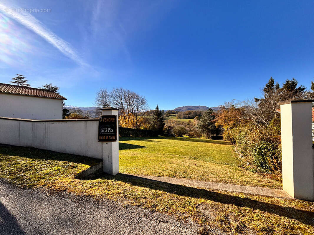 Terrain à SAINT-LIZIER