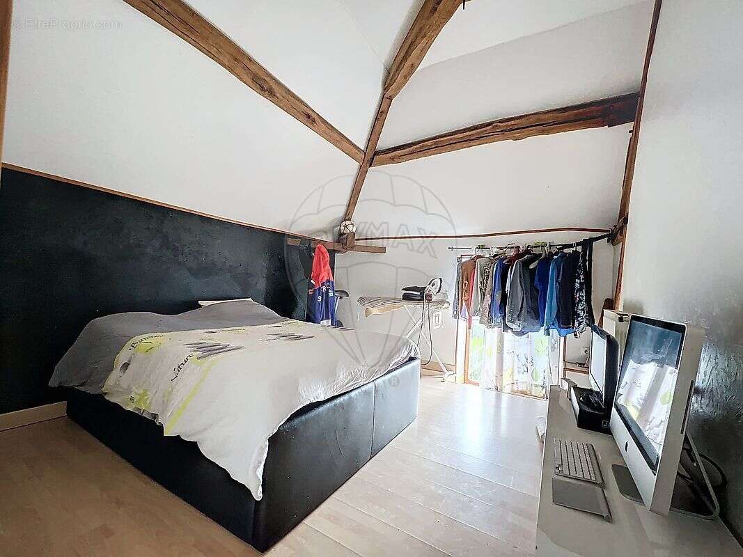 Maison à FOUCHERES