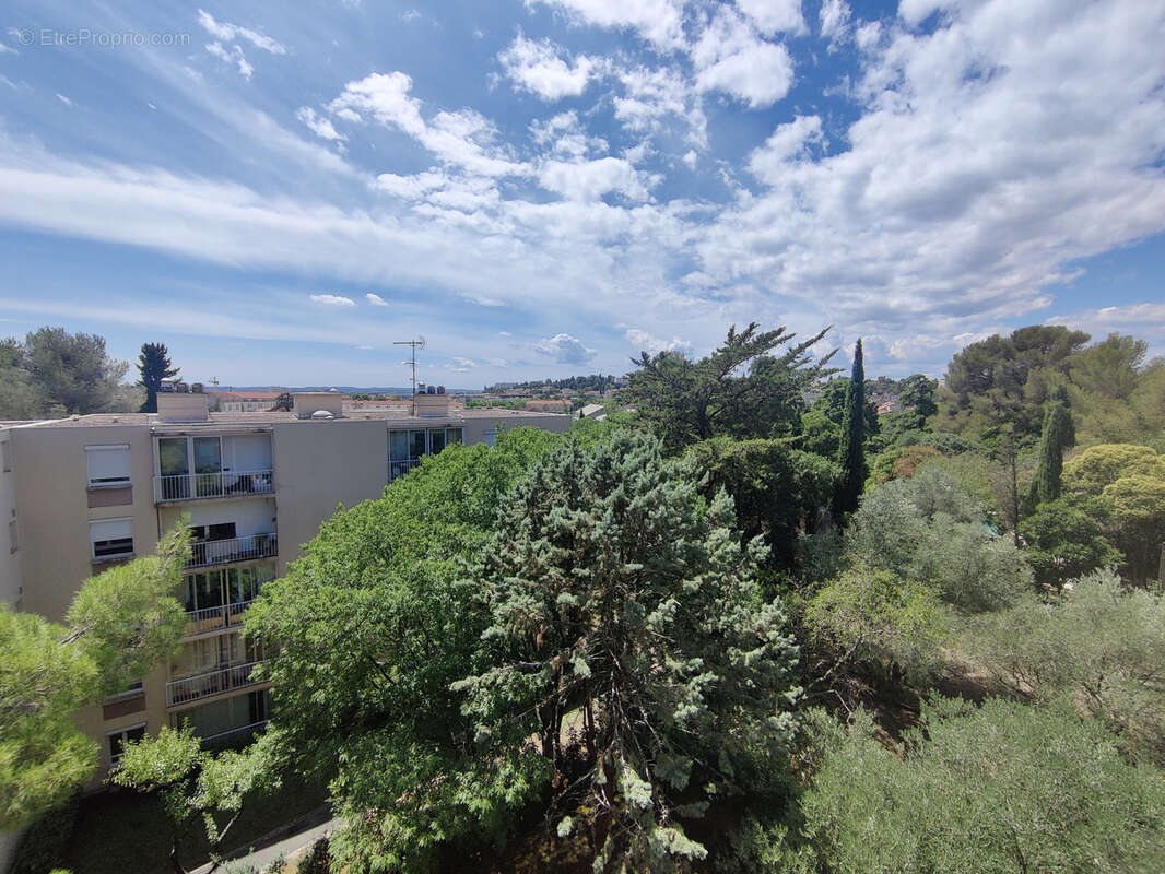 Appartement à NIMES