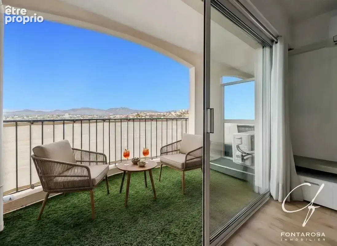 Appartement à SAINT-RAPHAEL