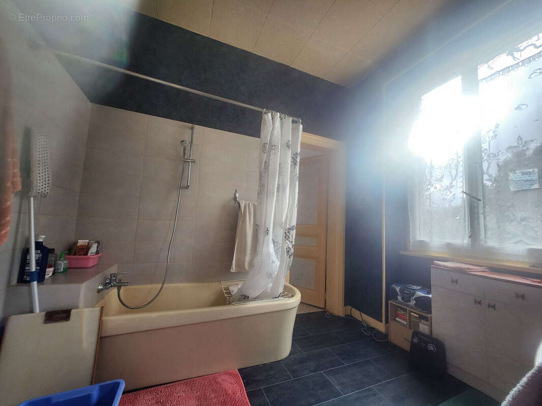 Photo 7 - Maison à SAINT-LEONARD-DE-NOBLAT