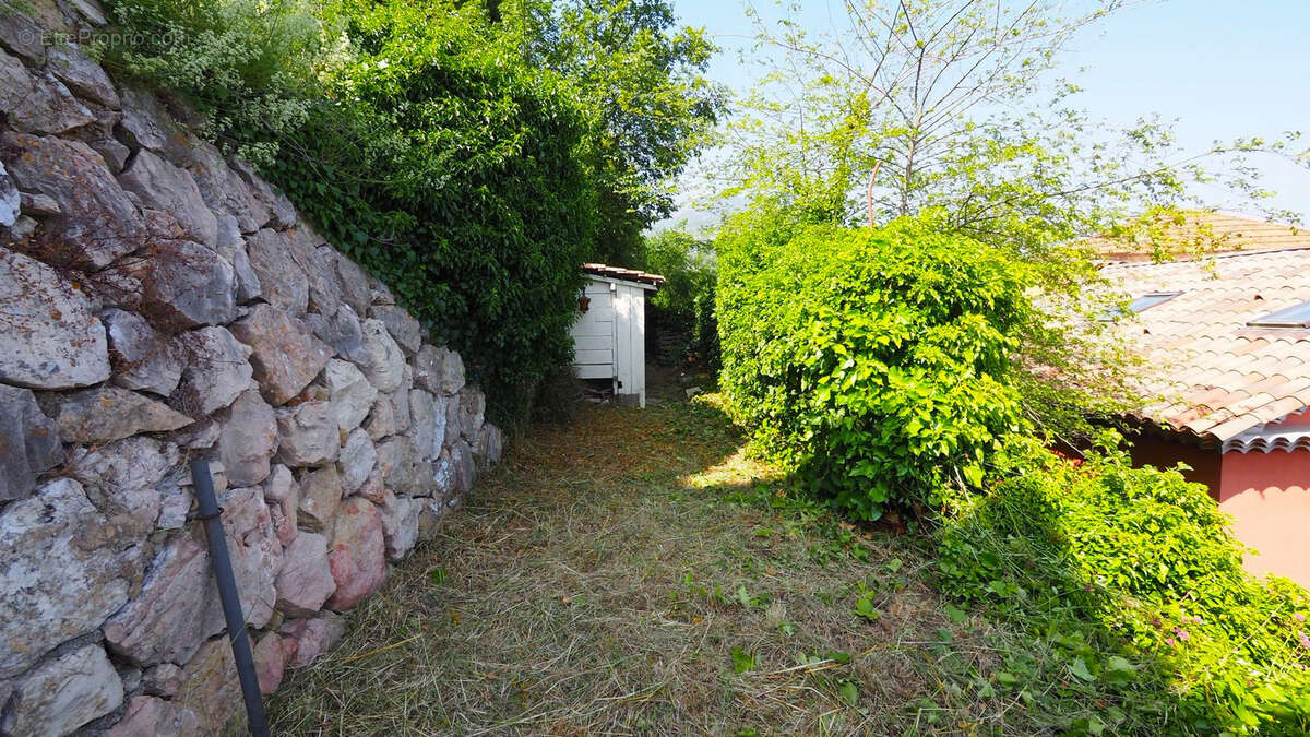 Appartement à LA TURBIE