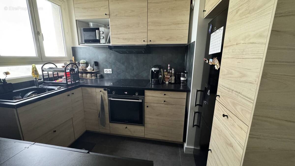 Appartement à LA COURNEUVE