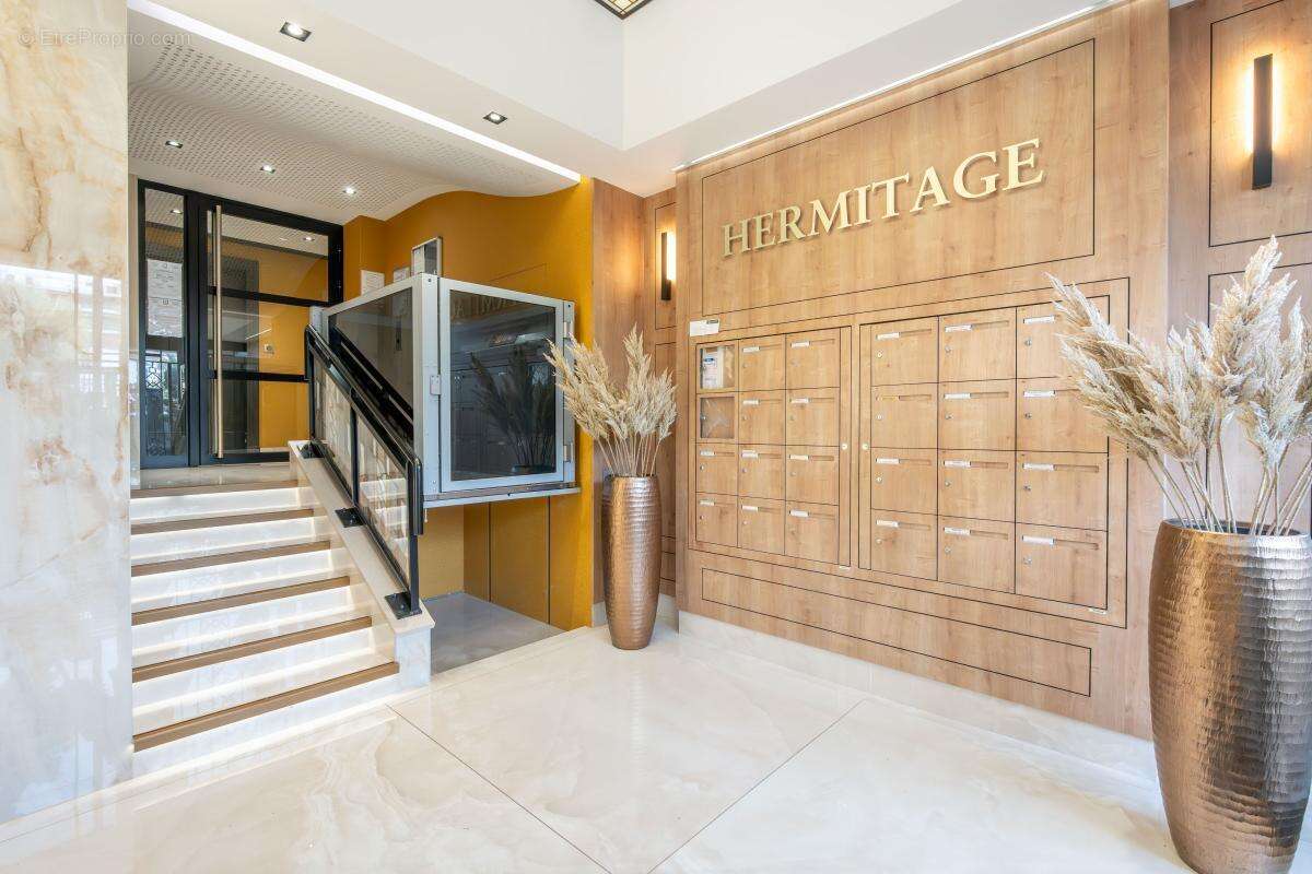 Appartement à SAINT-MAUR-DES-FOSSES