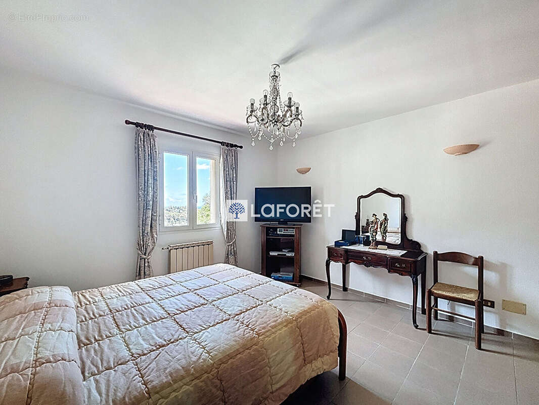 Maison à MENTON