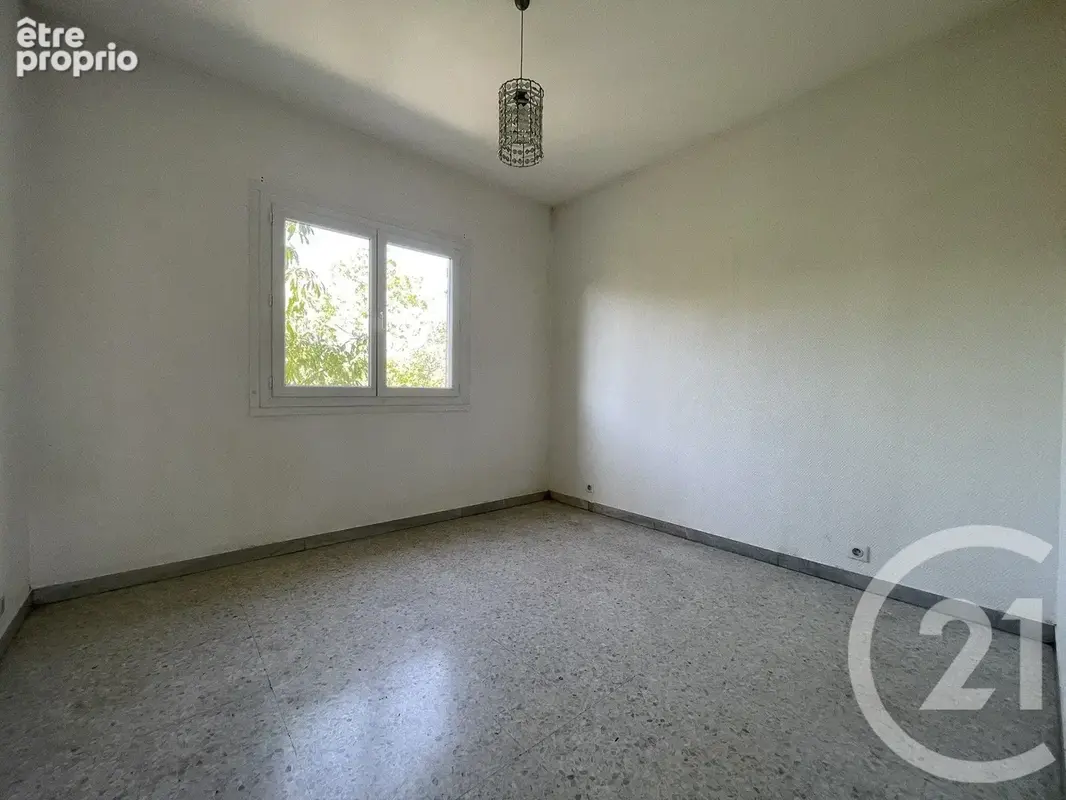 Appartement 5 pièces 147 m² à vendre à Saint-Laurent-Du-Var (06700) - photo 9