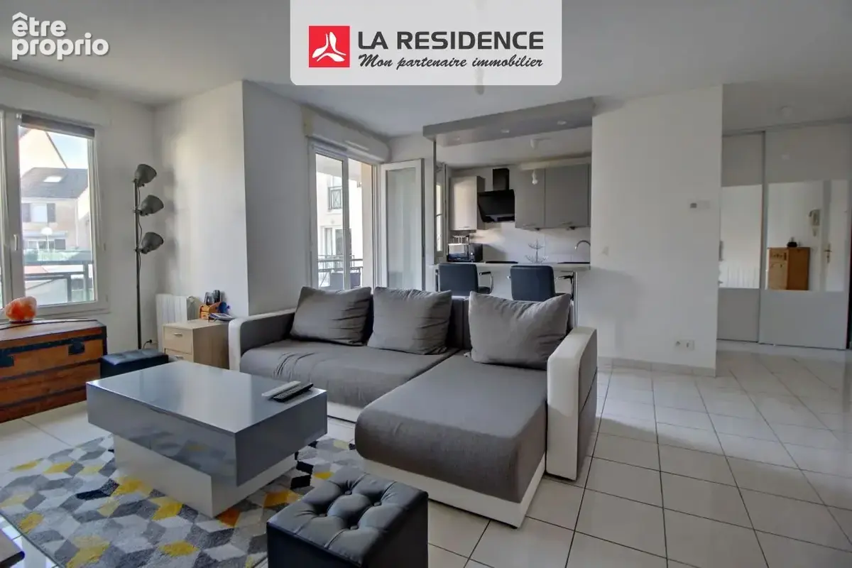 Appartement 3 pièces 62 m² à vendre à Plaisir (78370) - photo 2