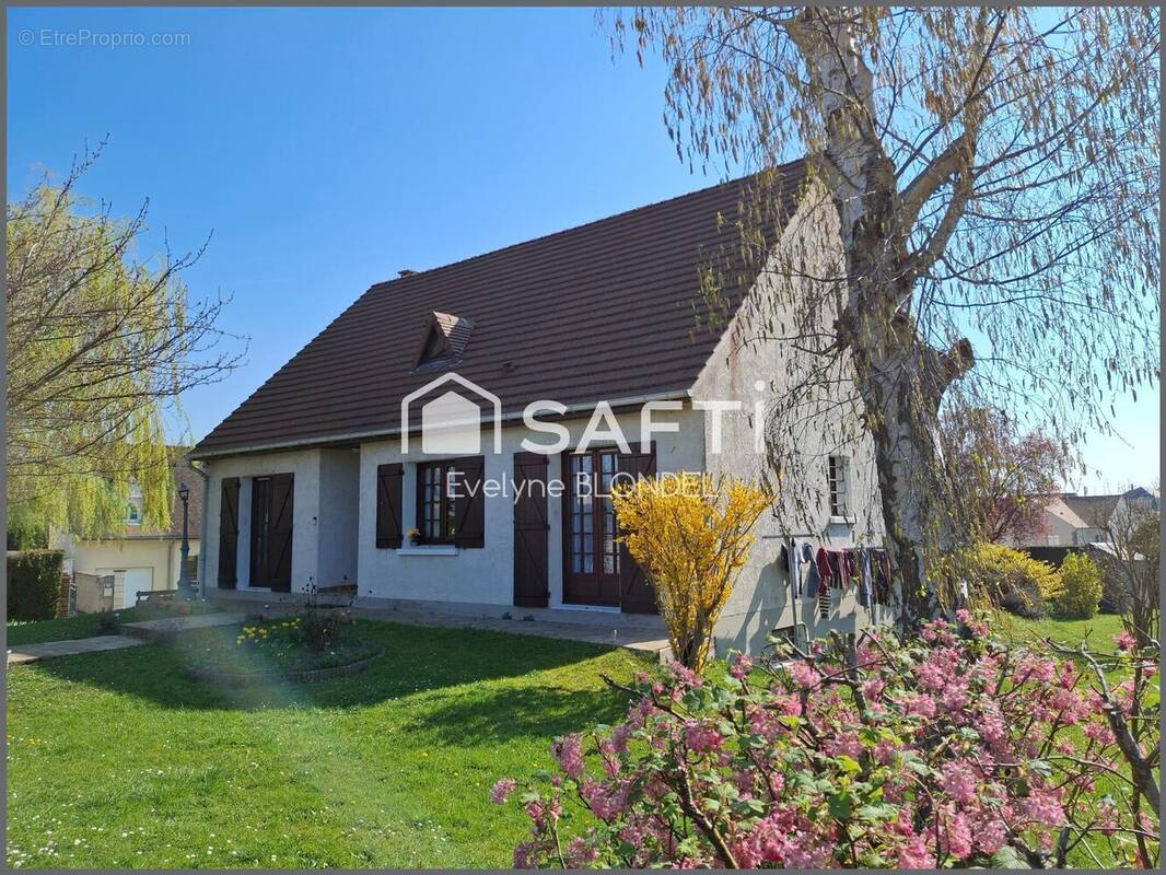 Photo 1 - Maison à BREUIL-LE-VERT