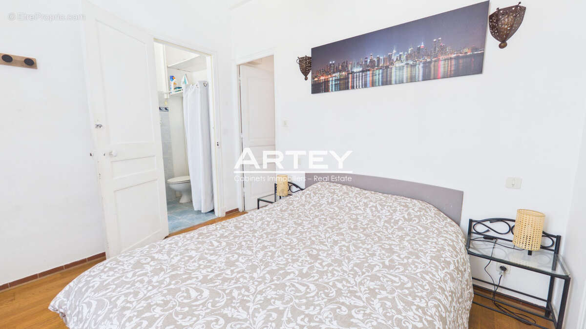 Appartement à CARQUEIRANNE