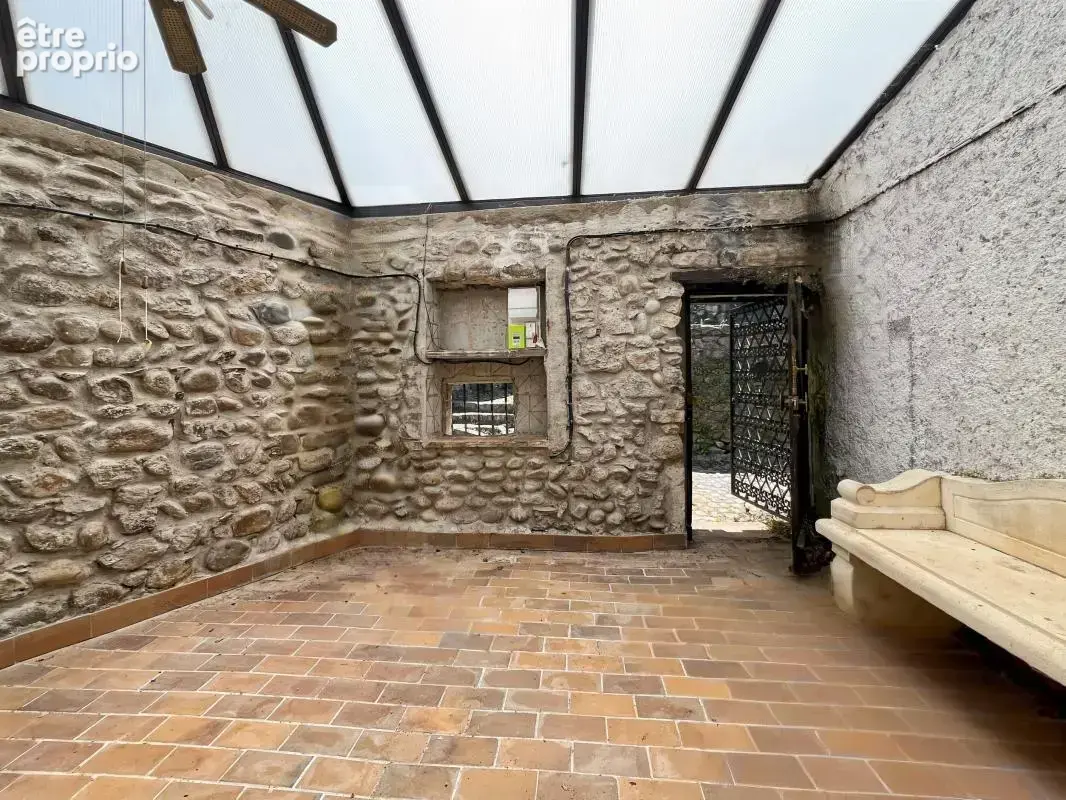 Exclusivité - à vendre - maison de village avec 2 logements independants - photo 2
