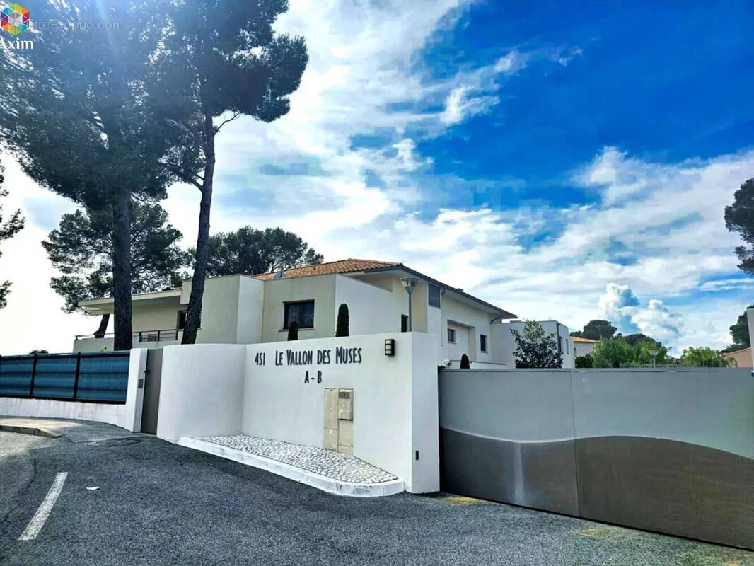 Appartement à SAINT-RAPHAEL