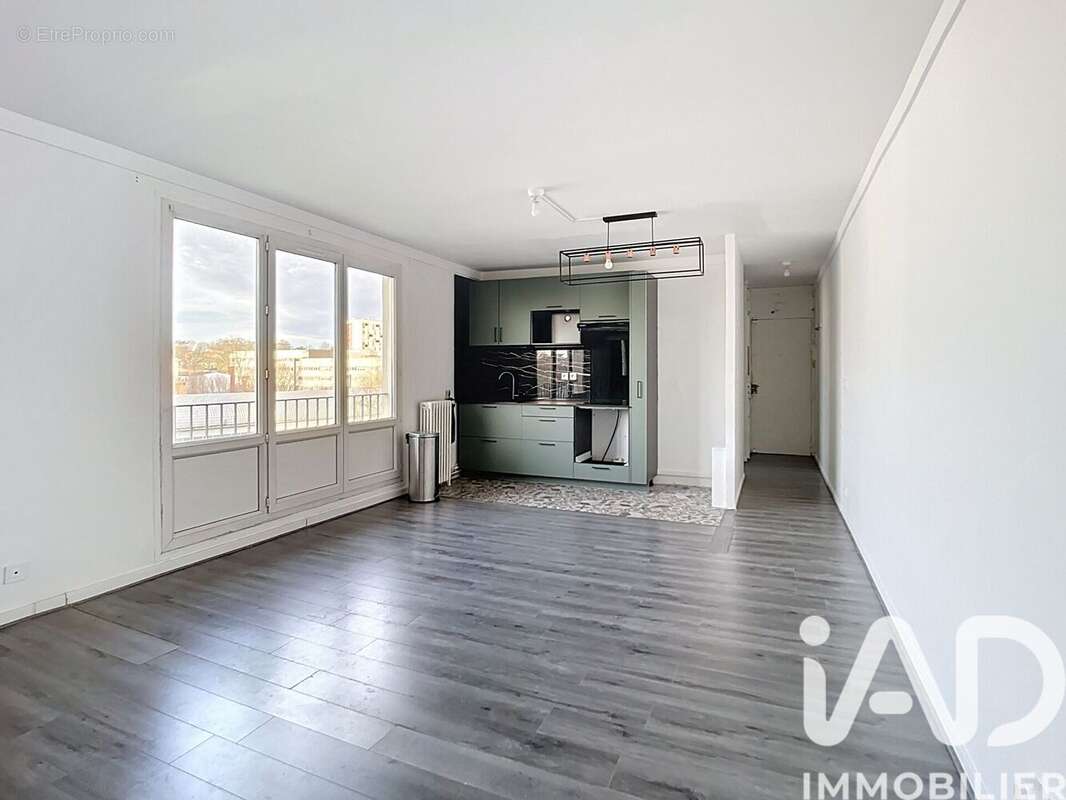 Photo 3 - Appartement à NEUILLY-PLAISANCE