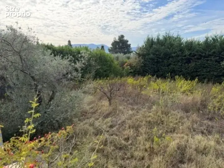 Terrain 719 m² à vendre à Pourrieres (83910) - photo 5