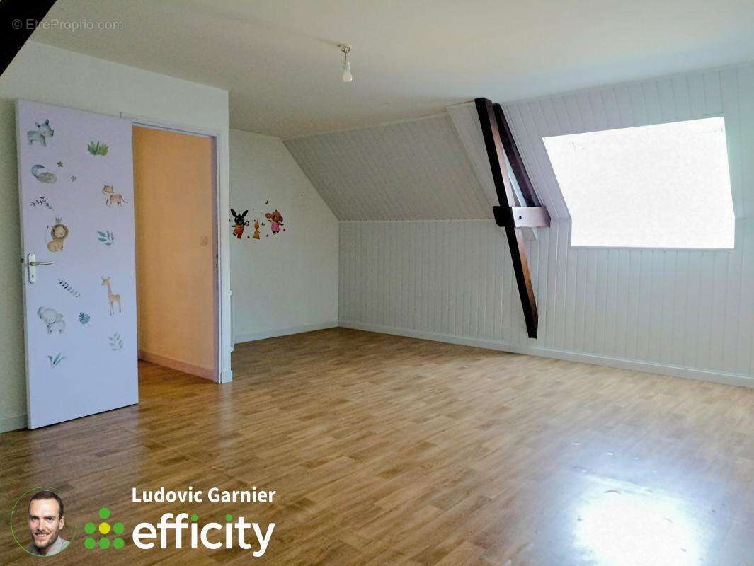 Maison à LE TEILLEUL