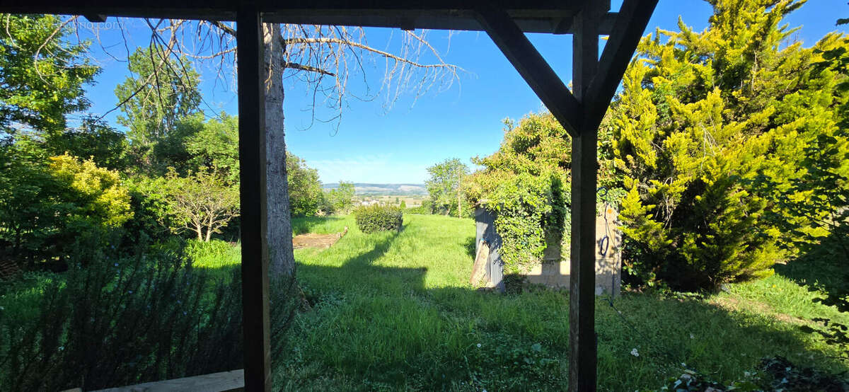 Maison à POUILLY-SUR-LOIRE