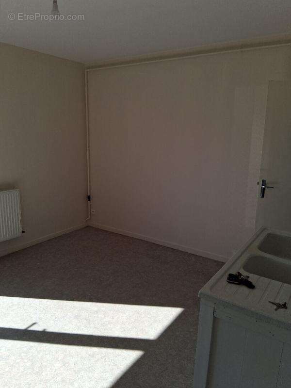 Maison Clere Sur Layon 3 pièce(s) 70 m2 - photo 5