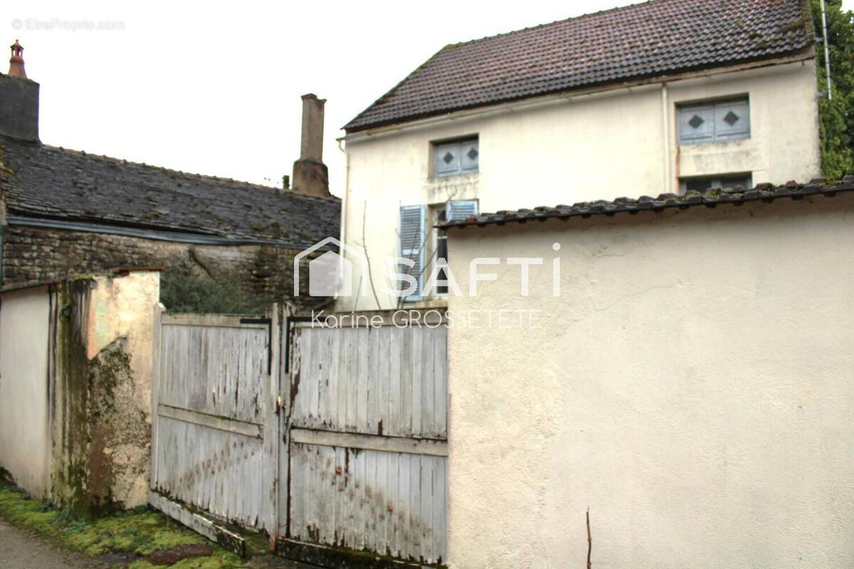 Photo 1 - Maison à MONTBARD