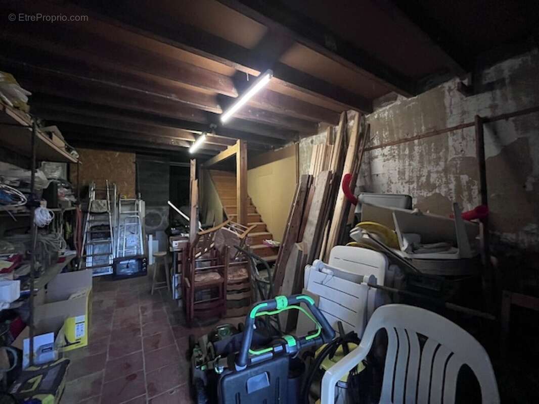 Maison à LA SALVETAT-SAINT-GILLES