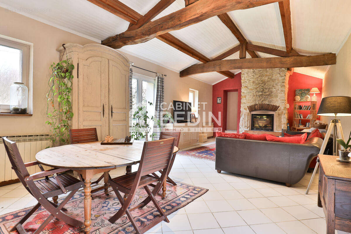 Maison à BERNOS-BEAULAC