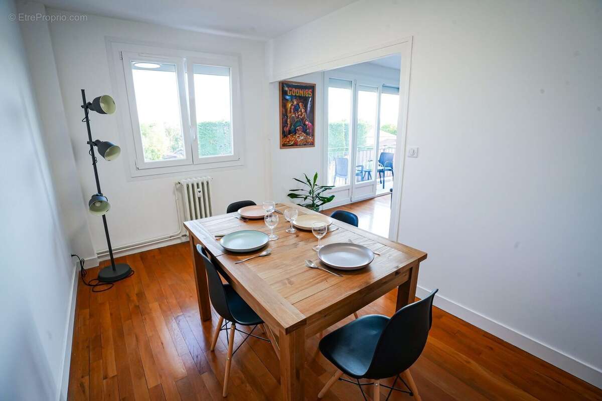 Appartement 71 m² à Montlucon  - photo 9