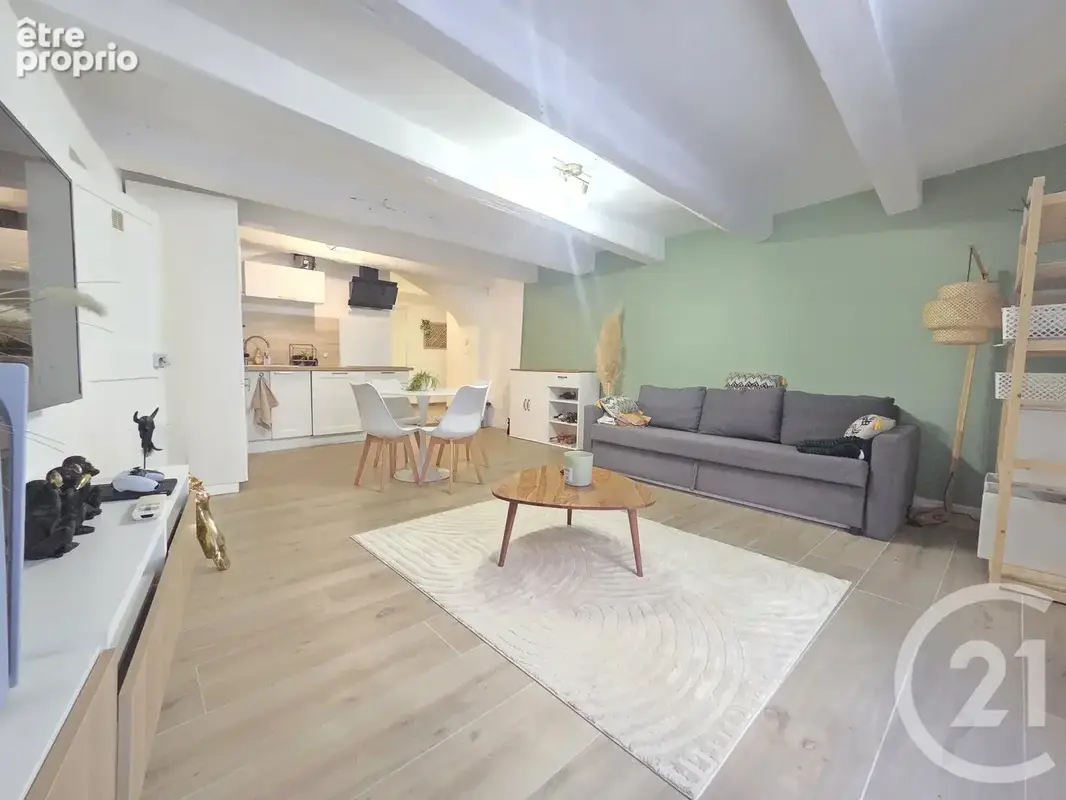 Appartement 3 pièces 68 m² à vendre à Cuers (83390) - photo 1