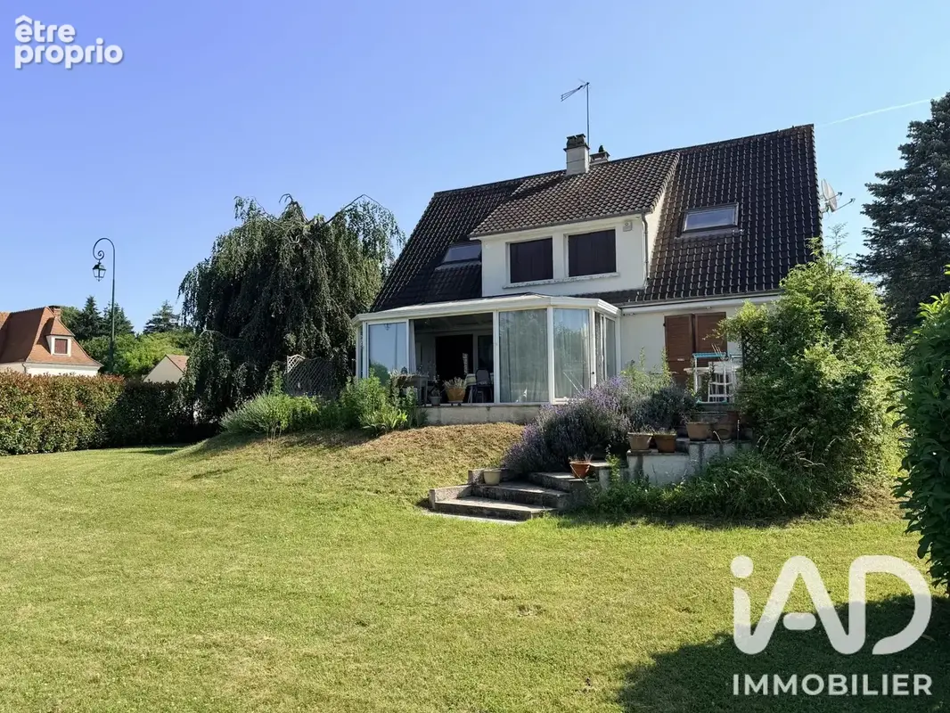 Photo 1 - Maison à VARENNES-JARCY