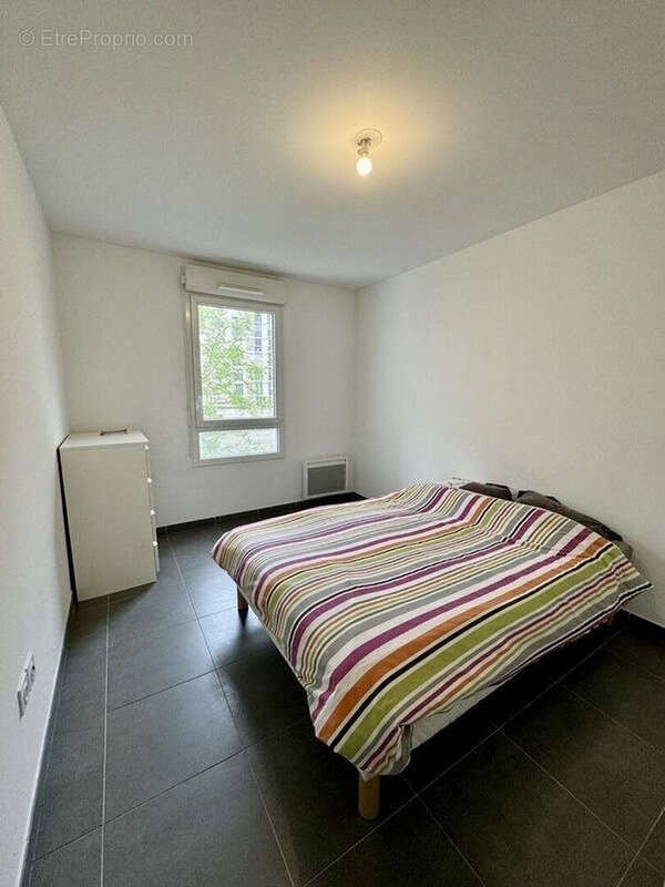 Appartement à MARSEILLE-2E