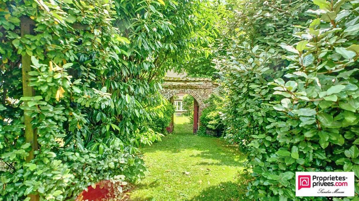 Maison à LIEUVILLERS