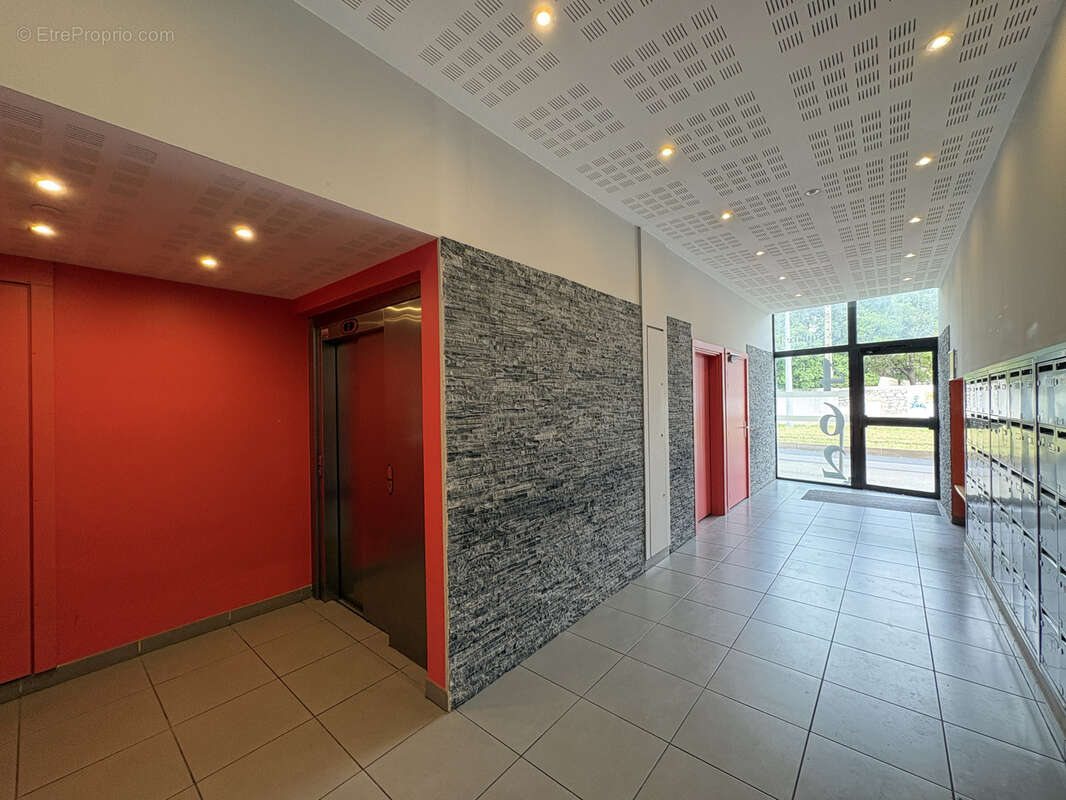 Appartement à CASTELNAU-LE-LEZ