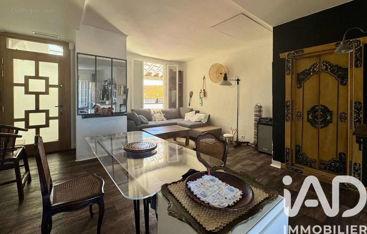 Photo 1 - Appartement à SAINT-RAPHAEL