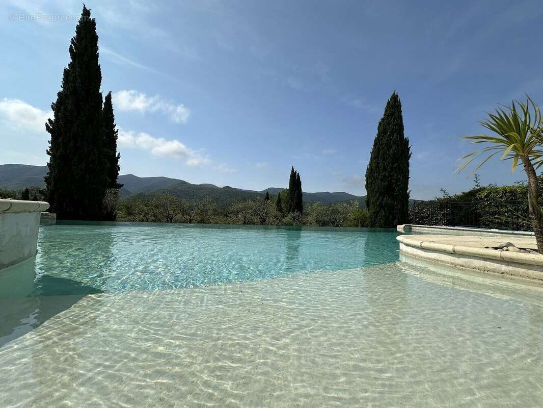 Photo 2 - Maison à LAMALOU-LES-BAINS