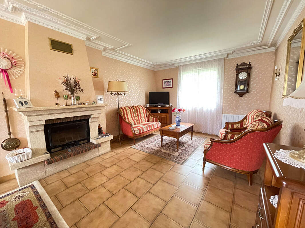Maison à LA MEZIERE
