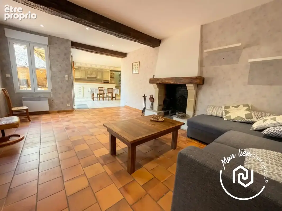 Maison 10 pièces 198 m² à vendre à Bourgueil (37140) - photo 2
