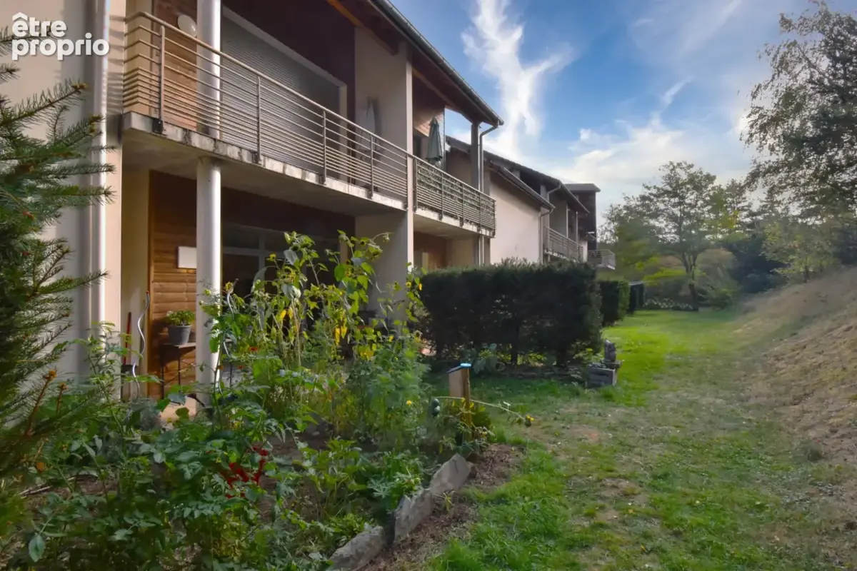 Appartement plain-pied avec extérieur LE CHAMBON SUR LIGNON (43) - photo 14