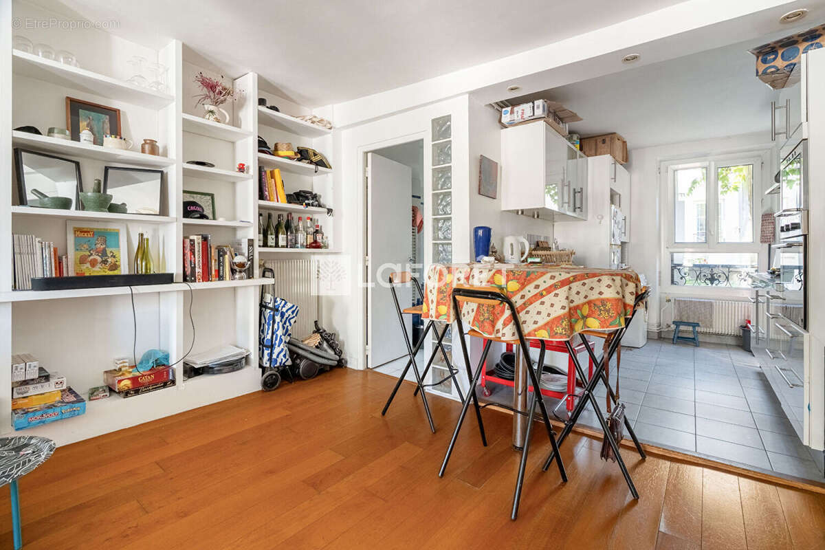 Appartement à PARIS-20E