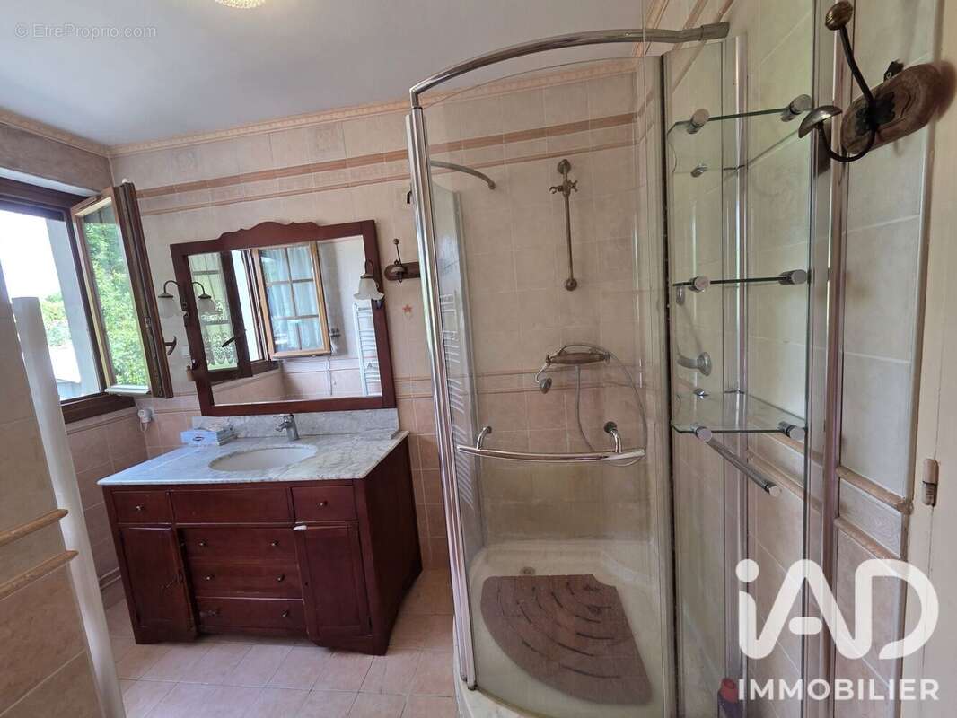 Maison 108 m² à Seine-Port  - photo 6