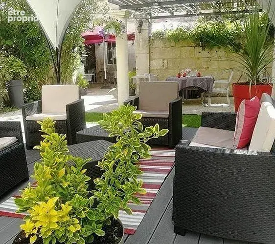Photo Autres à Saintes au prix de 132 000€