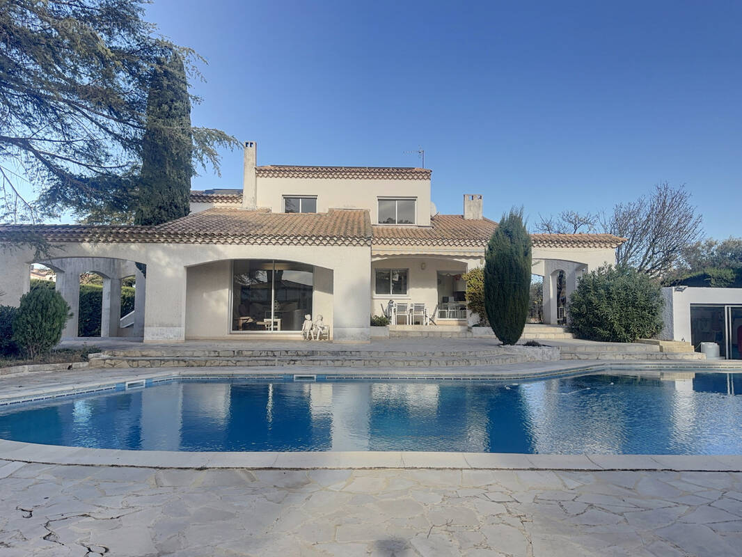 Maison à SAINT-JEAN-DE-VEDAS