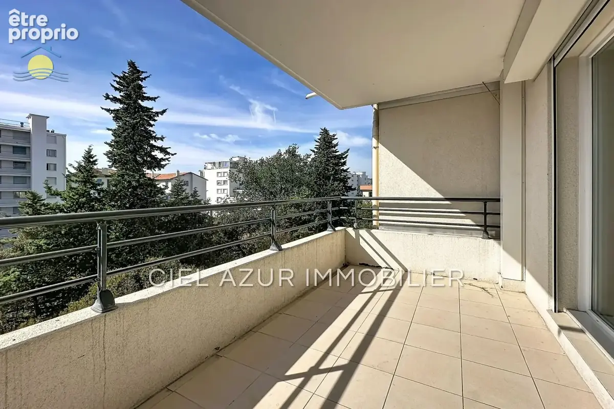 Appartement 3 pièces 67 m² à vendre à Antibes (06160) - photo 2