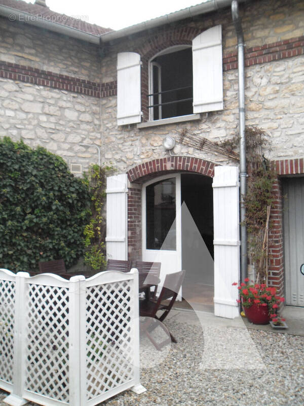 Appartement à CREPY-EN-VALOIS