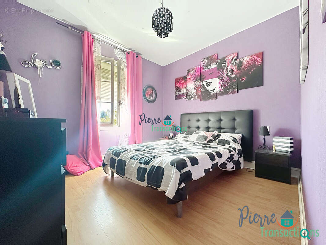 Maison à SAINT-ROMAIN-DE-COLBOSC