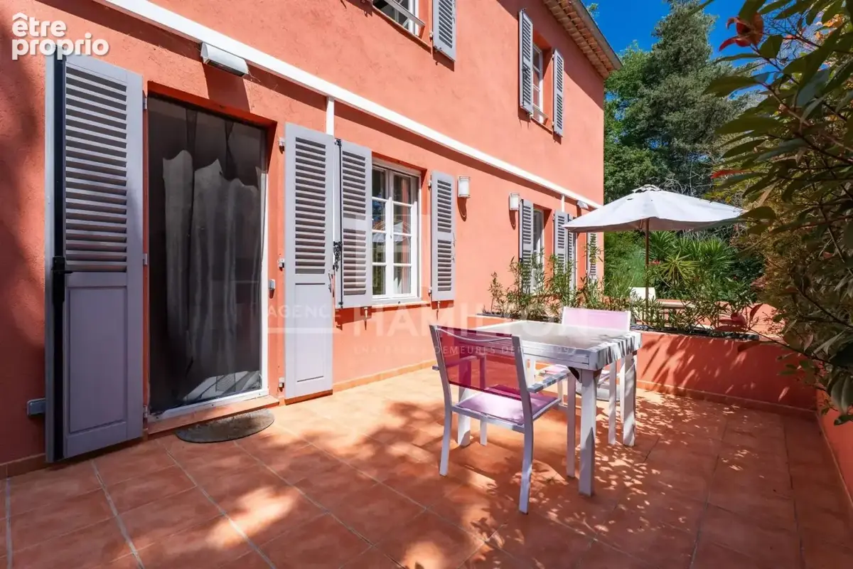 Propriété dException à Biot : Deux Villas Idéales pour Chambres - photo 18