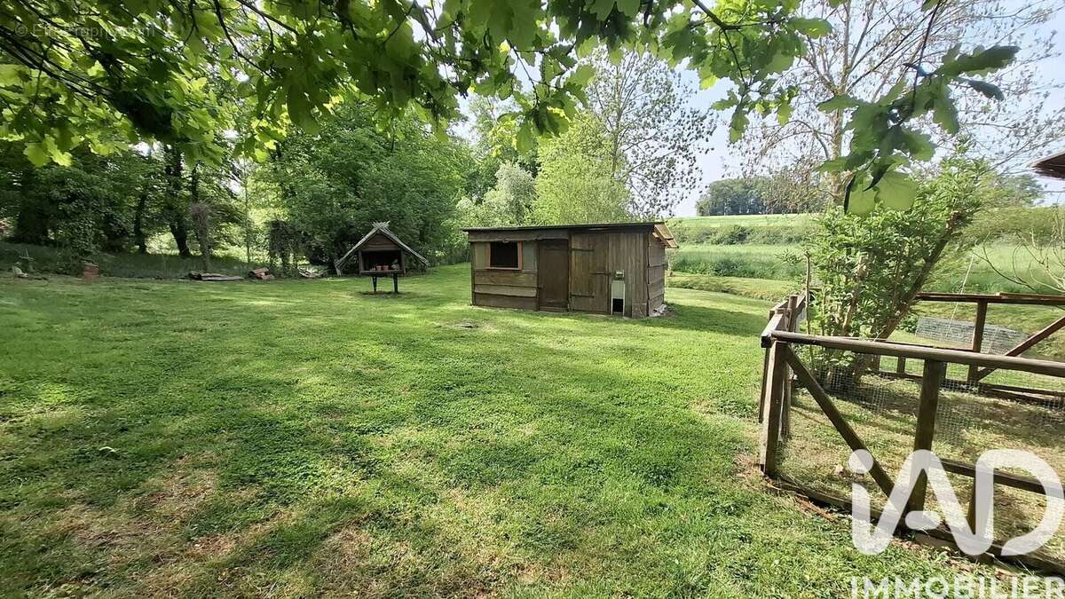 Maison 90 m² à Courdemanche  - photo 4