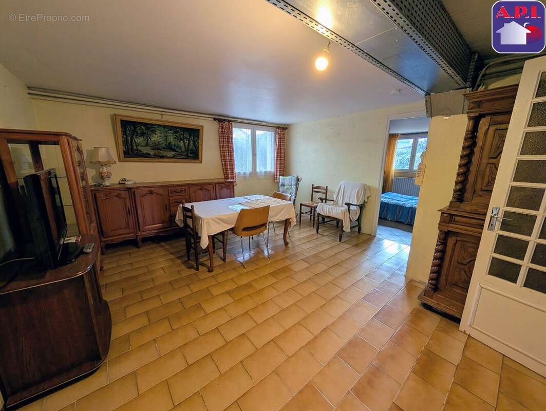 Maison à LAROQUE-D&#039;OLMES