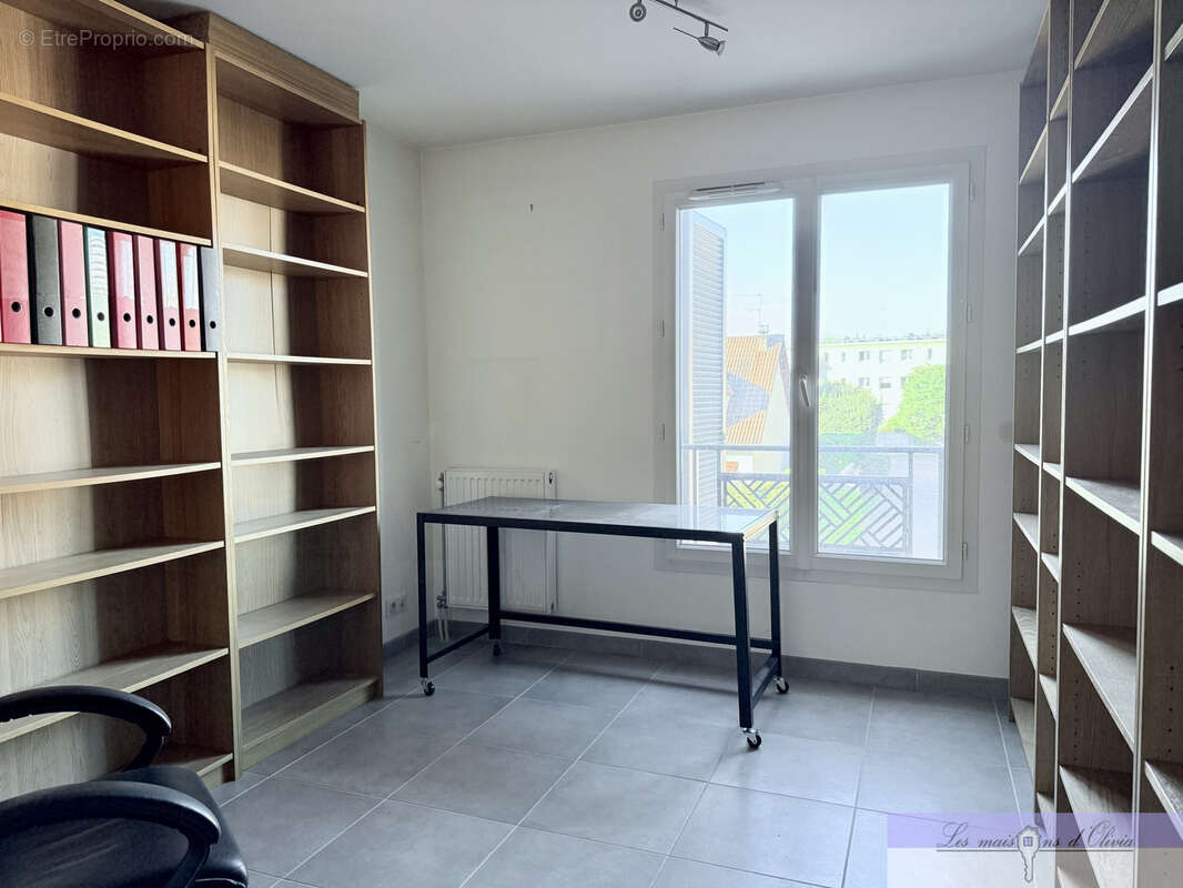 Appartement à VILLIERS-SUR-MARNE